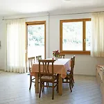 Chalet Al *