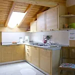 מלון דירות Chalet Al *