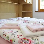 מלון דירות Chalet Al *