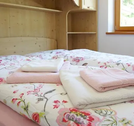 Hotel apartamentowy Chalet Al *